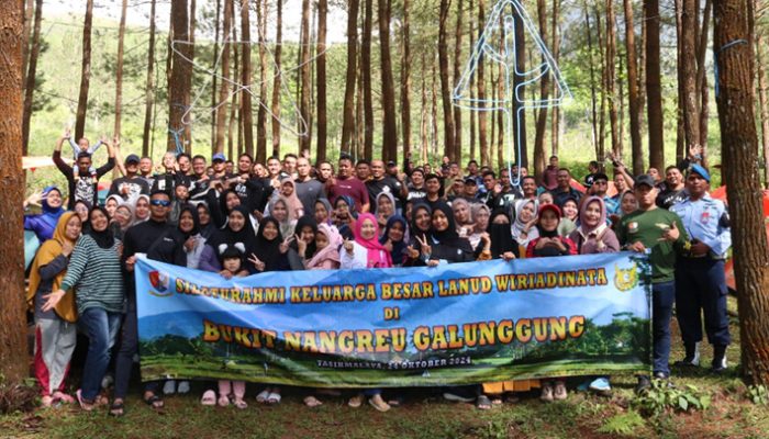 Merajut Kekompakan di Alam Terbuka, Camping Seru Keluarga Besar Lanud Wiriadinata di Bukit Nangreu