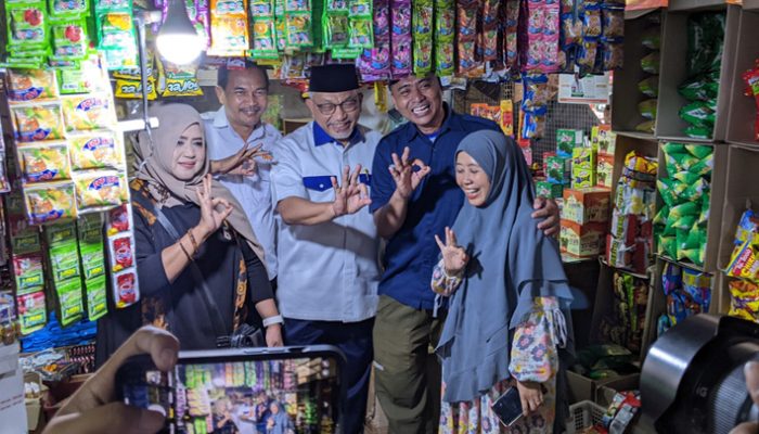 Hippatas Sambut Hangat Ahmad Syaikhu di Pasar Cikurubuk, Dukung Pemenangan Jabar Asih