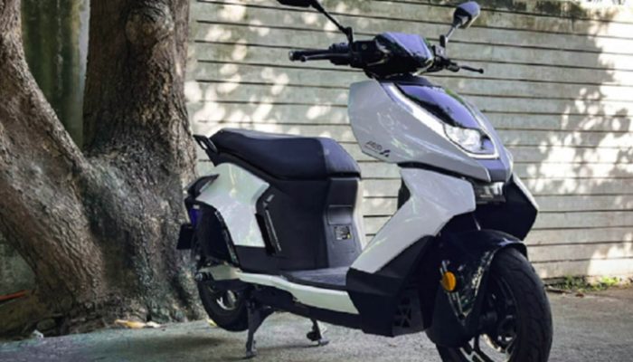 Motor Listrik Futuristik yang Gabungkan Gaya, Performa, dan Canggih Siap Meluncur