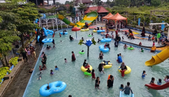 Liburan Seru di Elang Waterplay, Kolam Renang Hits Tasikmalaya dengan Fasilitas Lengkap