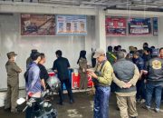 Satpol PP Tasikmalaya Segel Tiga Minimarket Ilegal yang Tak Kantongi Izin Lengkap