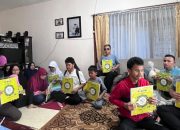 Komunitas SAPA TASIK dan Yayasan Amirul Ummah Salurkan Wakaf Al-qur’an Braille untuk Sahabat Tunanetra Tasikmalaya