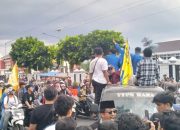Evaluasi Setahun Viman–Diky, PMII Gelar Aksi di Balekota Tasikmalaya