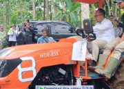Pemkot Tasikmalaya Salurkan Traktor dan Rotavator untuk Kelompok Tani