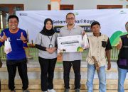 Warga Pelosok Tasikmalaya Bahagia, Pegadaian dan DT Peduli Tebar Sedekah Protein Hewani