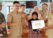 Pemdes Malabar Salurkan BLT Dana Desa kepada Warganya