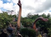 Libur Nataru, Taman Agrowisata Dinosaurus Muktisari Ramai Pengunjung