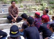 Sederhana, Dede Muharam Halal Bihalal Bersama Seniman Jalanan Tasik
