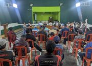 Diduga Salah Gunakan Dana BUMDES, Warga Ontrog Kades Sukamenak